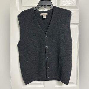AKA Eddie Bauer Wool Sleeveless Button Up Sweater Vest Charcoal Men’s Size Small